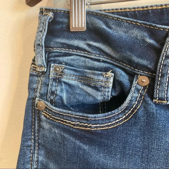 SILVER JEANS Sz 30 x  33 Suki Slim Boot Cut Jeans - Picture 3 of 8